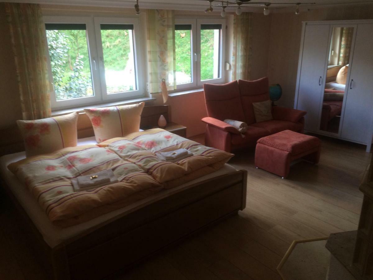 Restaurant & Pension "Bauernhof Zum Silberbergwerk" Limabach - Oberfrohna المظهر الخارجي الصورة